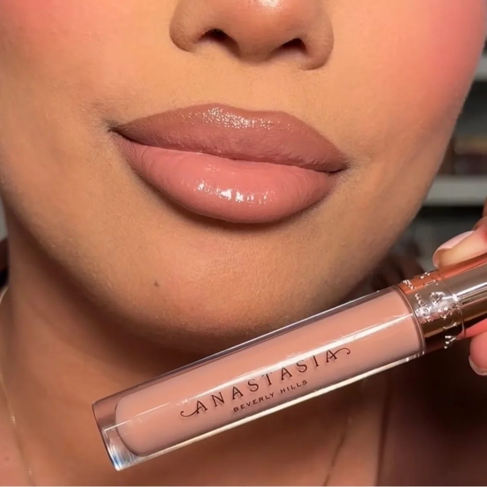 BNIB Anastasia Beverly Hills Lip Gloss - Peachy Nude - Picture 3 of 6